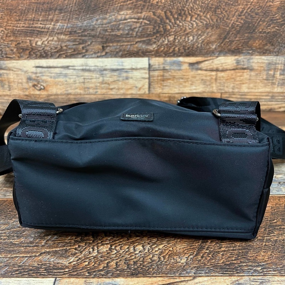 BOTKIER New York Black Mini Trigger Backpack Adjustable Straps Nylon Leather Bag - Picture 6 of 8